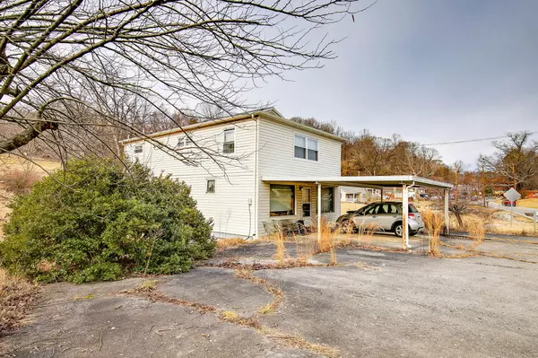 Mount Carmel, TN 37645,111 Independence AVE