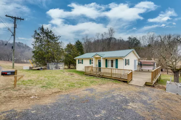 Surgoinsville, TN 37873,290 Prices RD