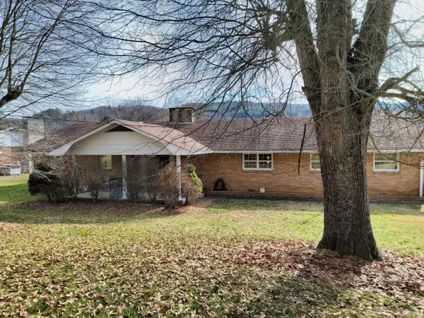 Mountain City, TN 37683,128 Circle Hill DR