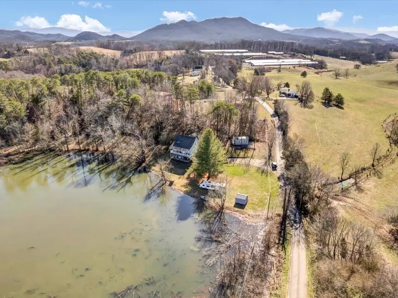 2454 Scott Pond RD, Parrottsville, TN 37843