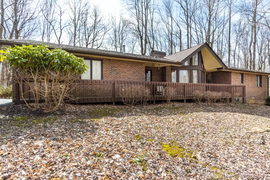 111 Fairway Pt, Unicoi, TN 37692