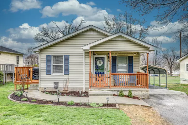 510 Chapman ST, Johnson City, TN 37604