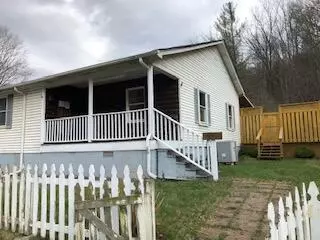 709 Exeter RD, Appalachia, VA 24216