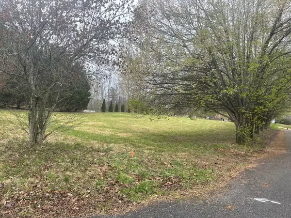 Unicoi, TN 37692,0 Crystal LN