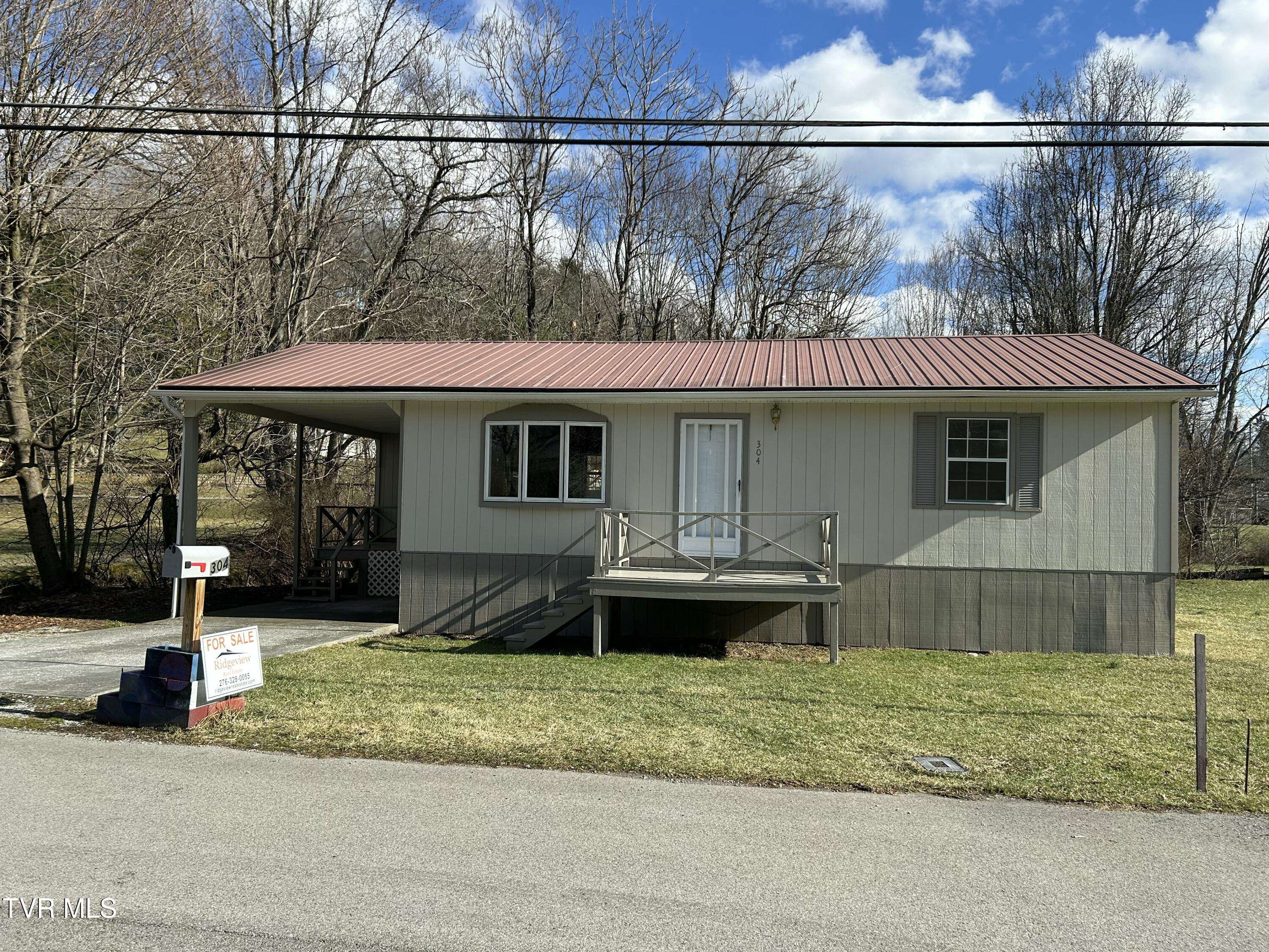304 Spring AVE, Wise, VA 24293