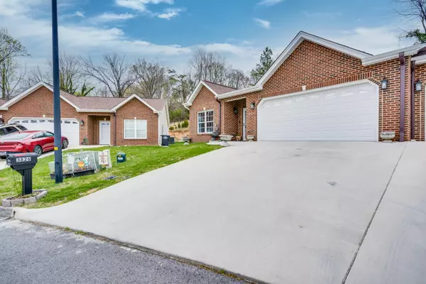 Kingsport, TN 37664,3826 Oakley PL