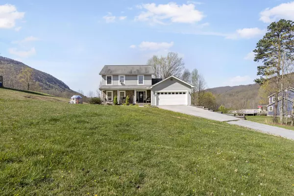 Big Stone Gap, VA 24219,386 Persimmon DR