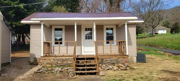 Hampton, TN 37658,121 Coleman RD