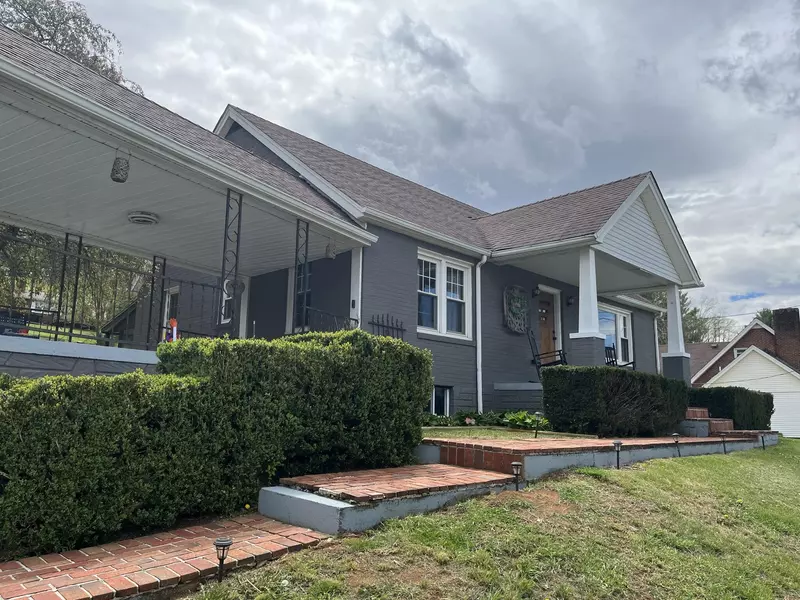 578 Coxtown Road RD, Honaker, VA 24260