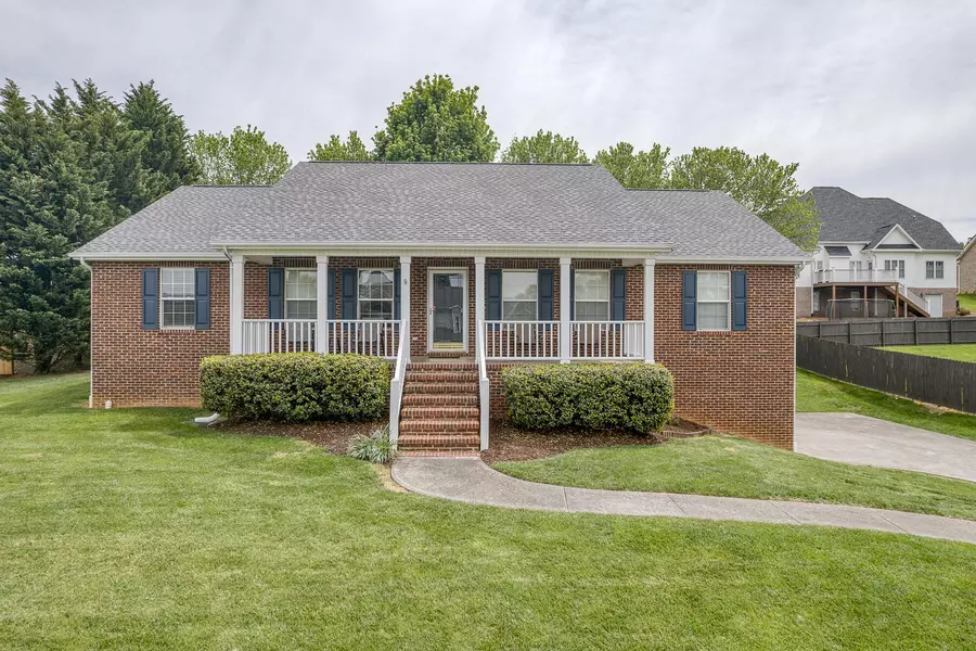 107 Lee Carter DR, Johnson City, TN 37601