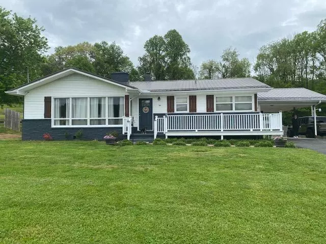 5011 Unicoi DR, Unicoi, TN 37692