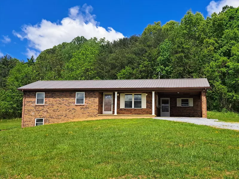 5395 Old Stage RD, Chuckey, TN 37641