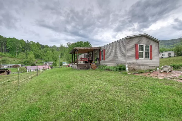 Mountain City, TN 37683,1492 Spear Branch Road