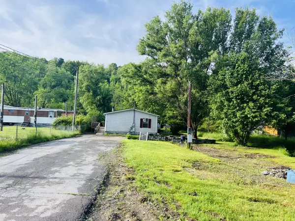 Coeburn, VA 24230,1030 Front ST