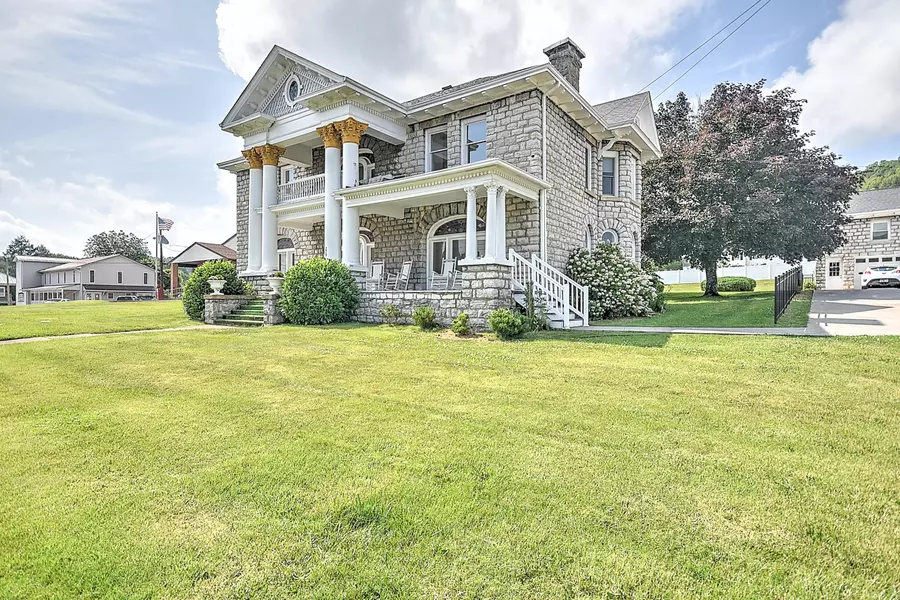 278 Main ST, Lebanon, VA 24266