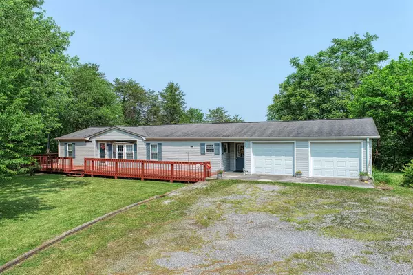 851 Big Ridge RD, Kingsport, TN 37660