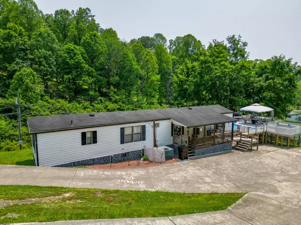 Blountville, TN 37617,349 Johnson Hollow RD