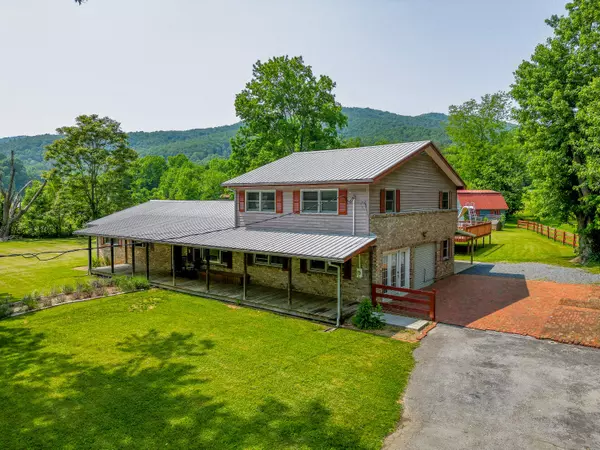 Unicoi, TN 37692,910 Massachusetts AVE