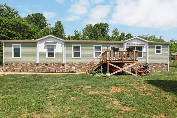 1777 Siam RD, Elizabethton, TN 37643