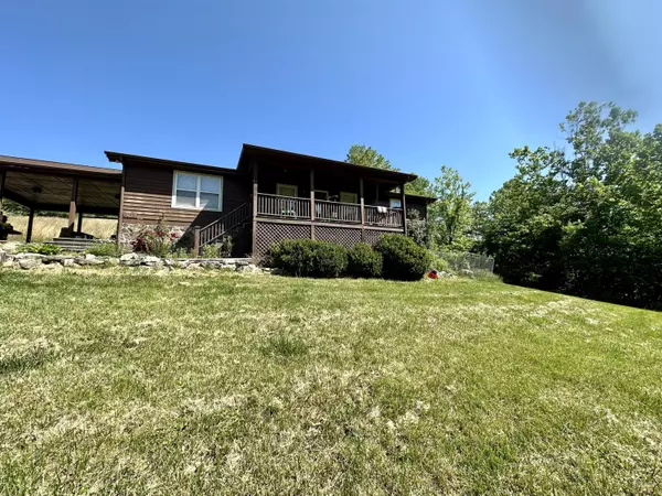 3485 Cedar Cliff RD, Honaker, VA 24260