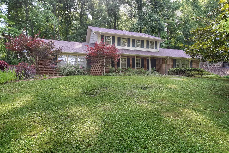 1408 Lester Harris RD, Johnson City, TN 37601