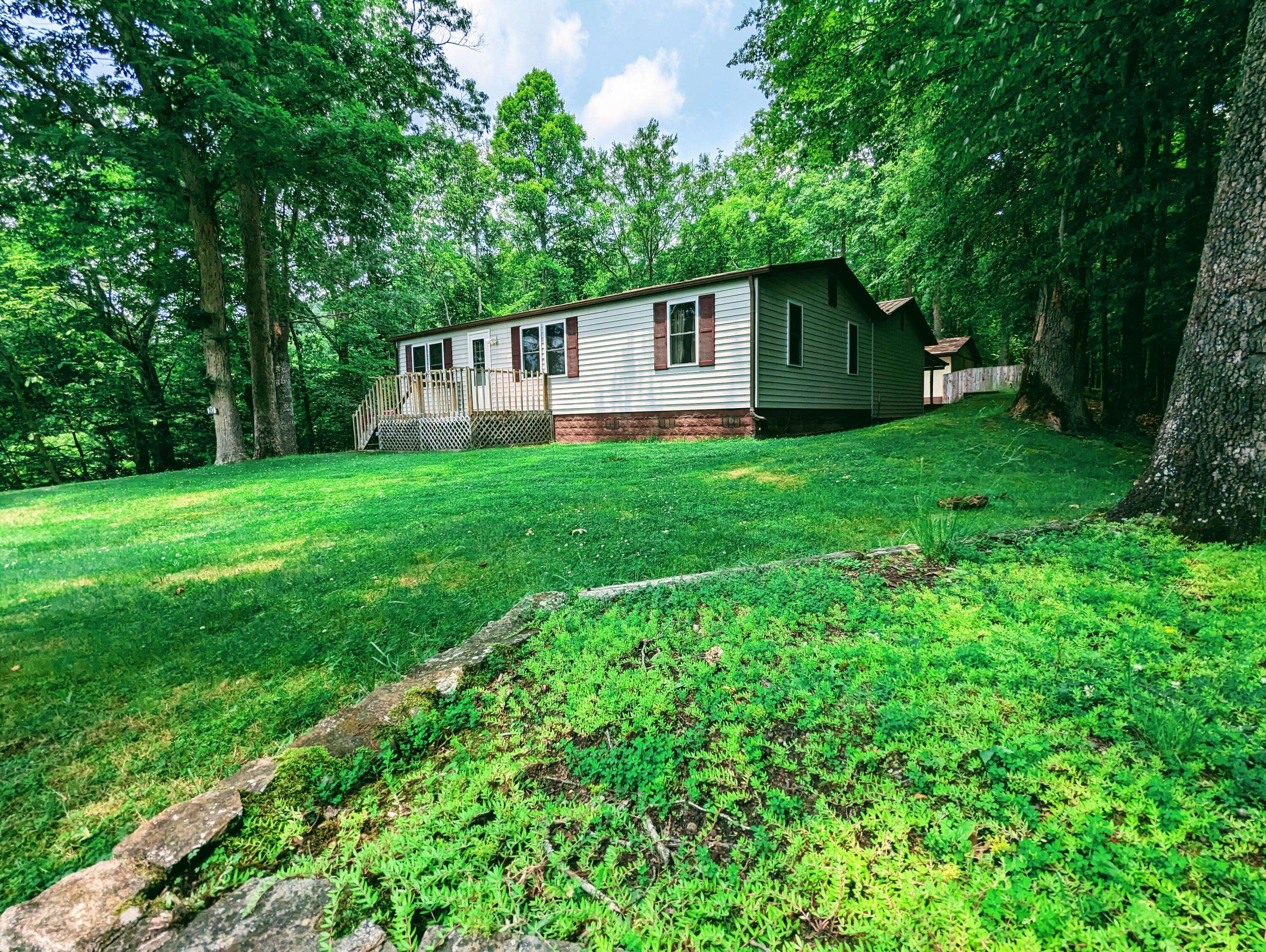 Clintwood, VA 24228,283 Friend ST