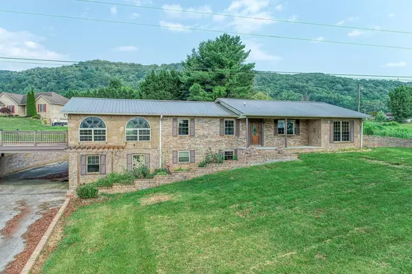 Mooresburg, TN 37811,2120 County Line RD