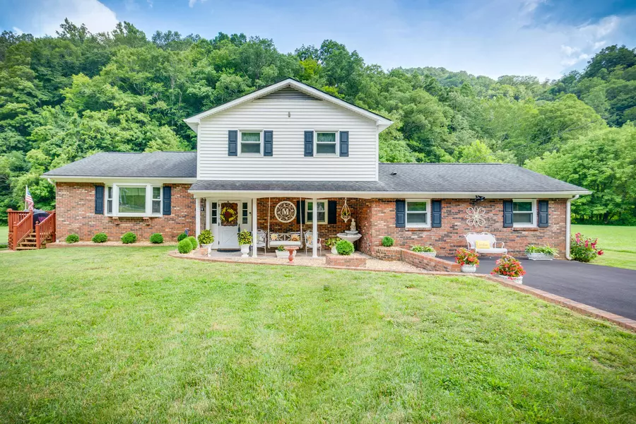 1509 Fairview RD, Duffield, VA 24244