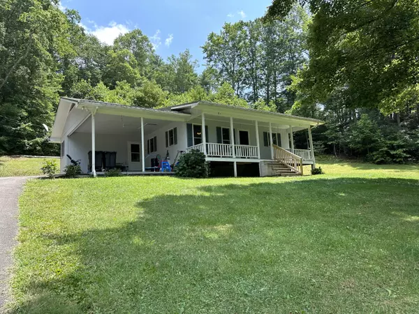 1485 Pleasant Valley RD, Mountain City, TN 37683