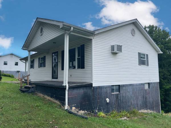 Clintwood, VA 24228,596 Big Smith Ridge RD