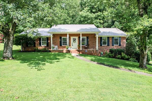 1233 Tanglewood DR,  Greeneville,  TN 37743