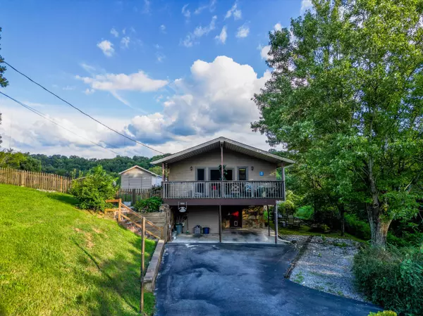 Sevierville, TN 37876,350 Mount DR