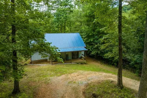 Unicoi, TN 37692,114 Holly Hill RD