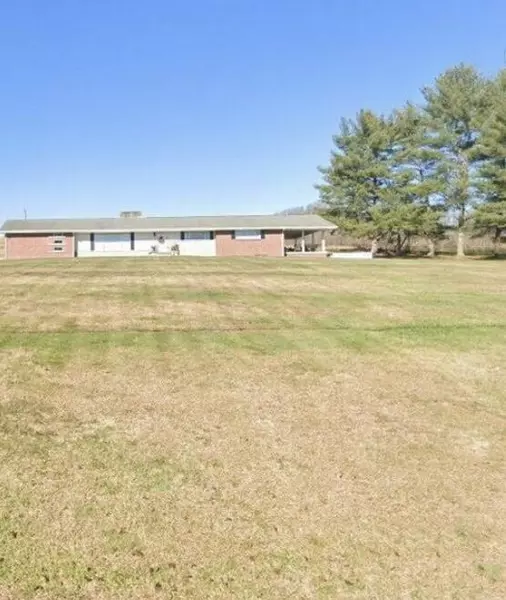 320 Old Thomas Bridge RD, Bluff City, TN 37618