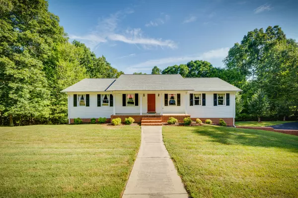 500 Doe Meadow CT, Church Hill, TN 37642