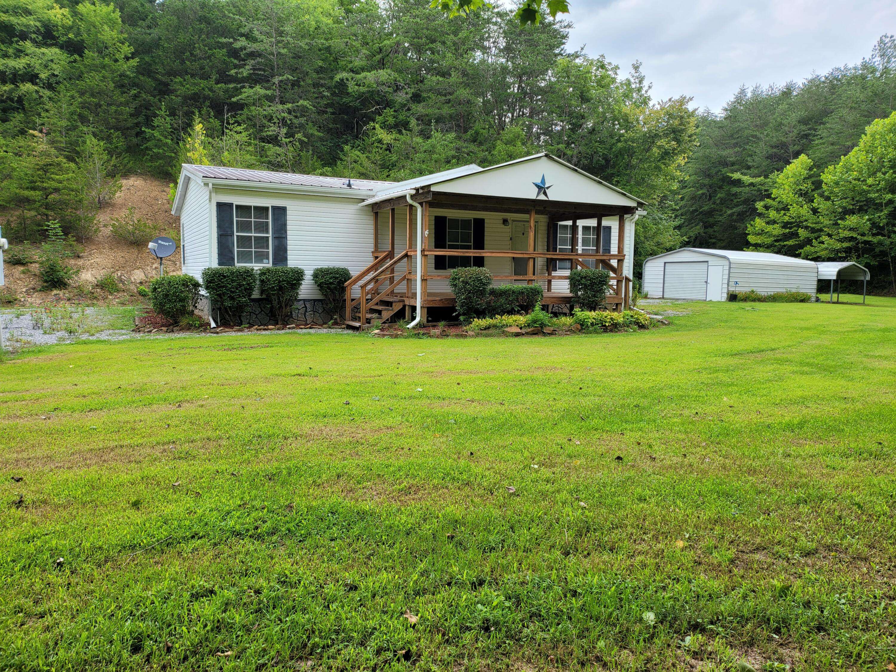 2551 Looney RD, Parrottsville, TN 37843