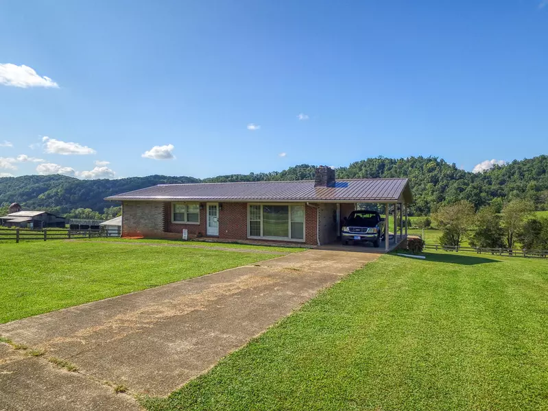 3425 Stanley Valley RD, Surgoinsville, TN 37873