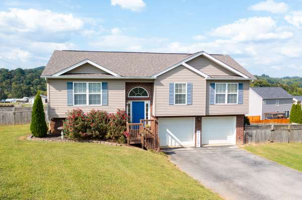 124 River Bluff WAY,  Bluff City,  TN 37618