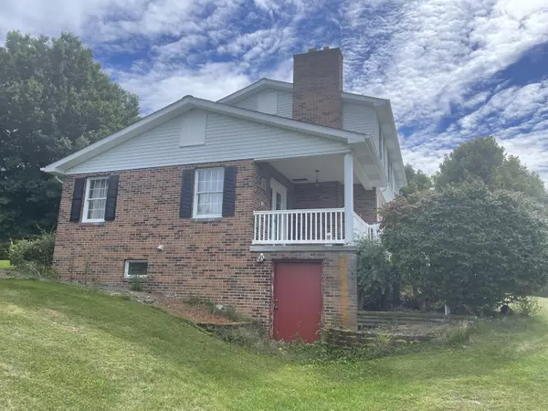 Lebanon, VA 24266,157 Deel ST