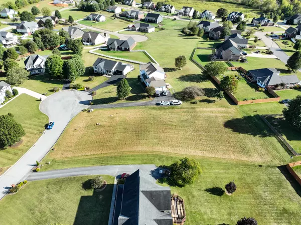 Bluff City, TN 37618,132 Sterling LN