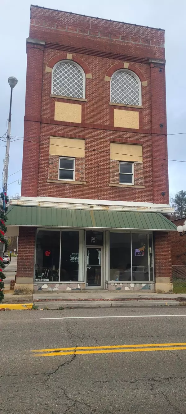 Coeburn, VA 24230,501 Front ST
