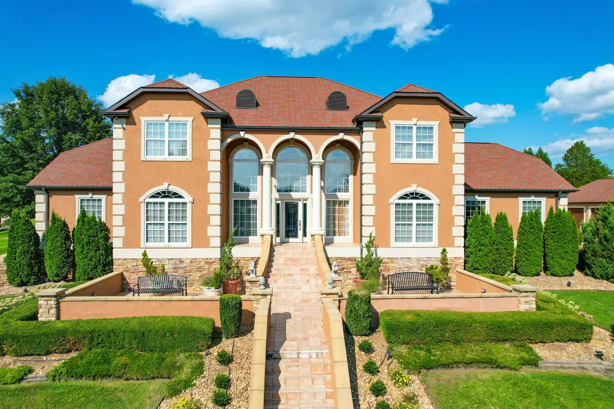 Bristol, TN 37620,124 Cross Community RD