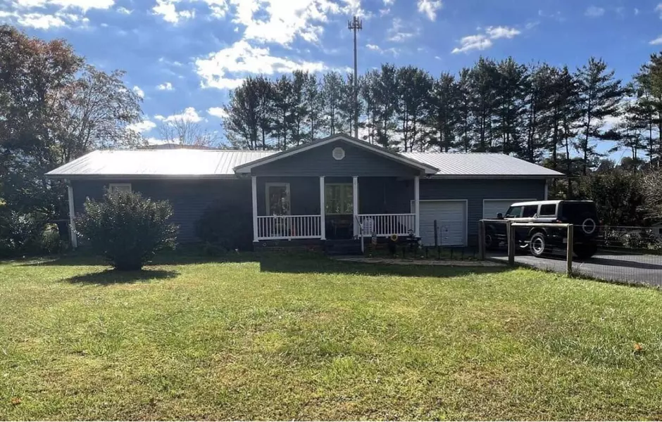 5414 Back Valley RD, Big Stone Gap, VA 24219