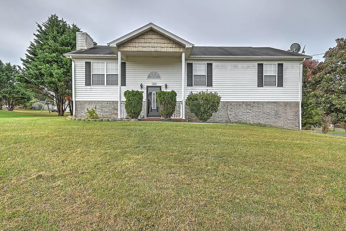 Jonesborough, TN 37659,122 Kanes CT