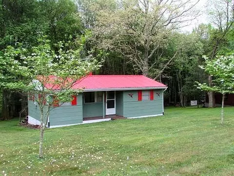4583 Sentry RD, Big Stone Gap, VA 24219