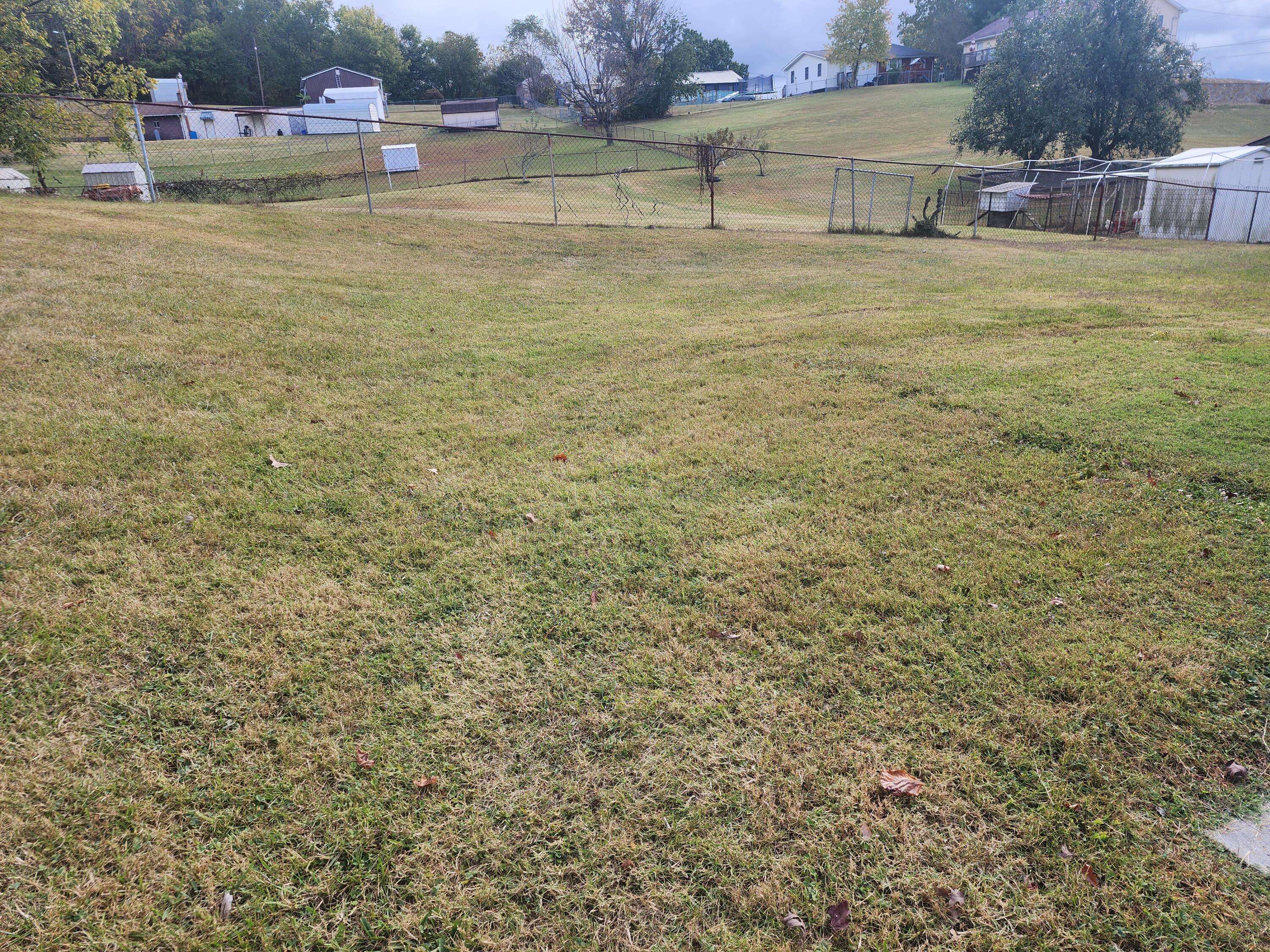 Kingsport, TN 37660,817 Terry DR