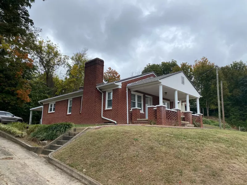 209 Tusculum BLVD, Greeneville, TN 37745