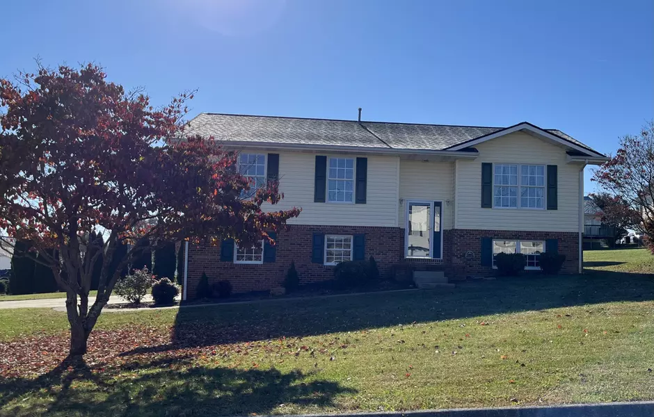 167 Chickasaw CIR, Church Hill, TN 37642