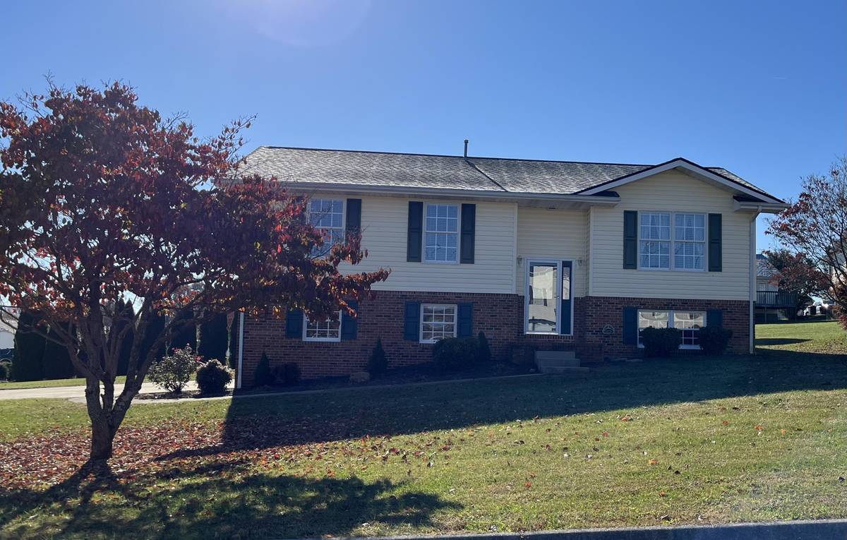 Church Hill, TN 37642,167 Chickasaw CIR