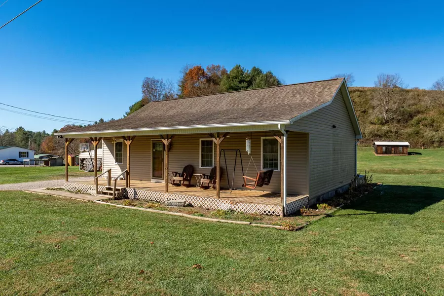 2939 Cold Springs RD, Mountain City, TN 37683